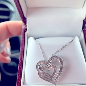 Helzberg Diamonds necklace